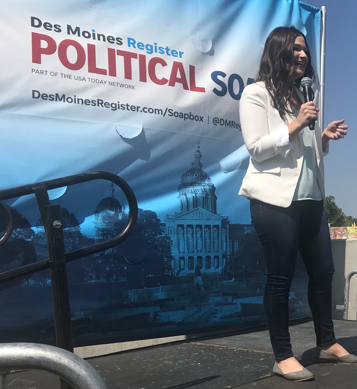080918em-abby-finkenauer